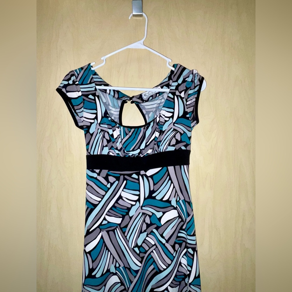 Adorable Multi Color And Pattern Dress Euc Size:S… - image 3